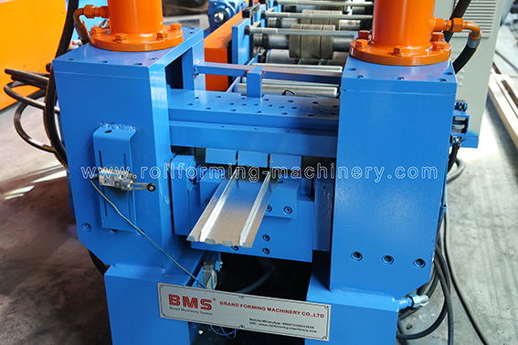 Post-Cutter hydraulique