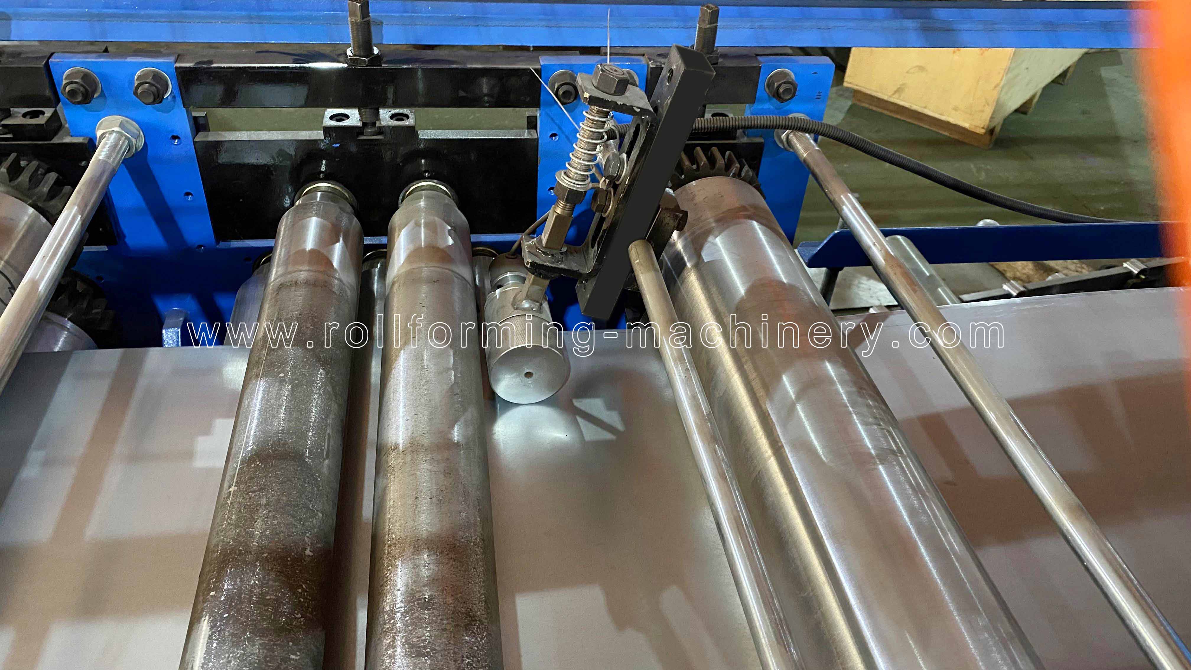 Dispositif de mise &agrave; niveau