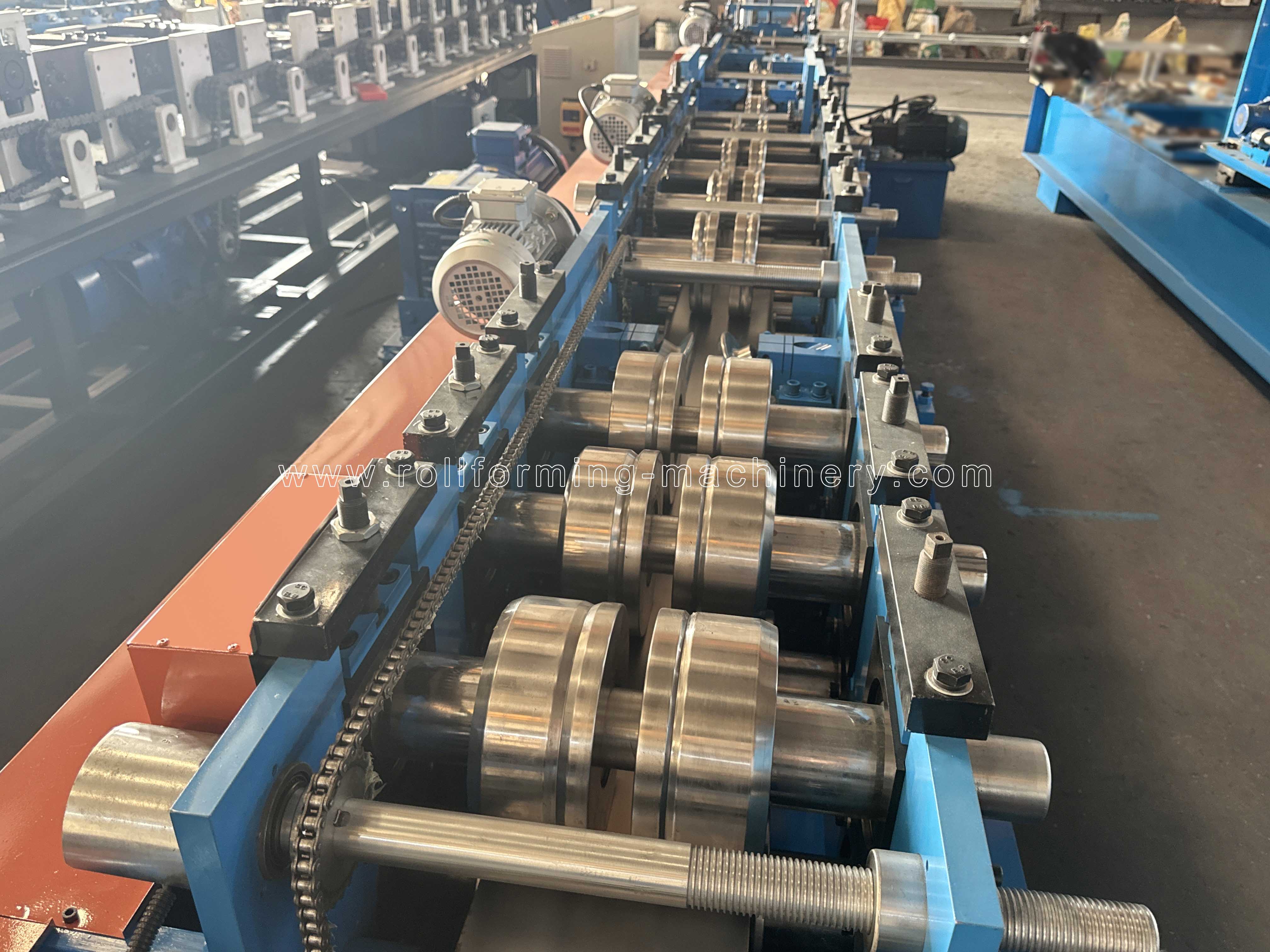 Moulin &agrave; former