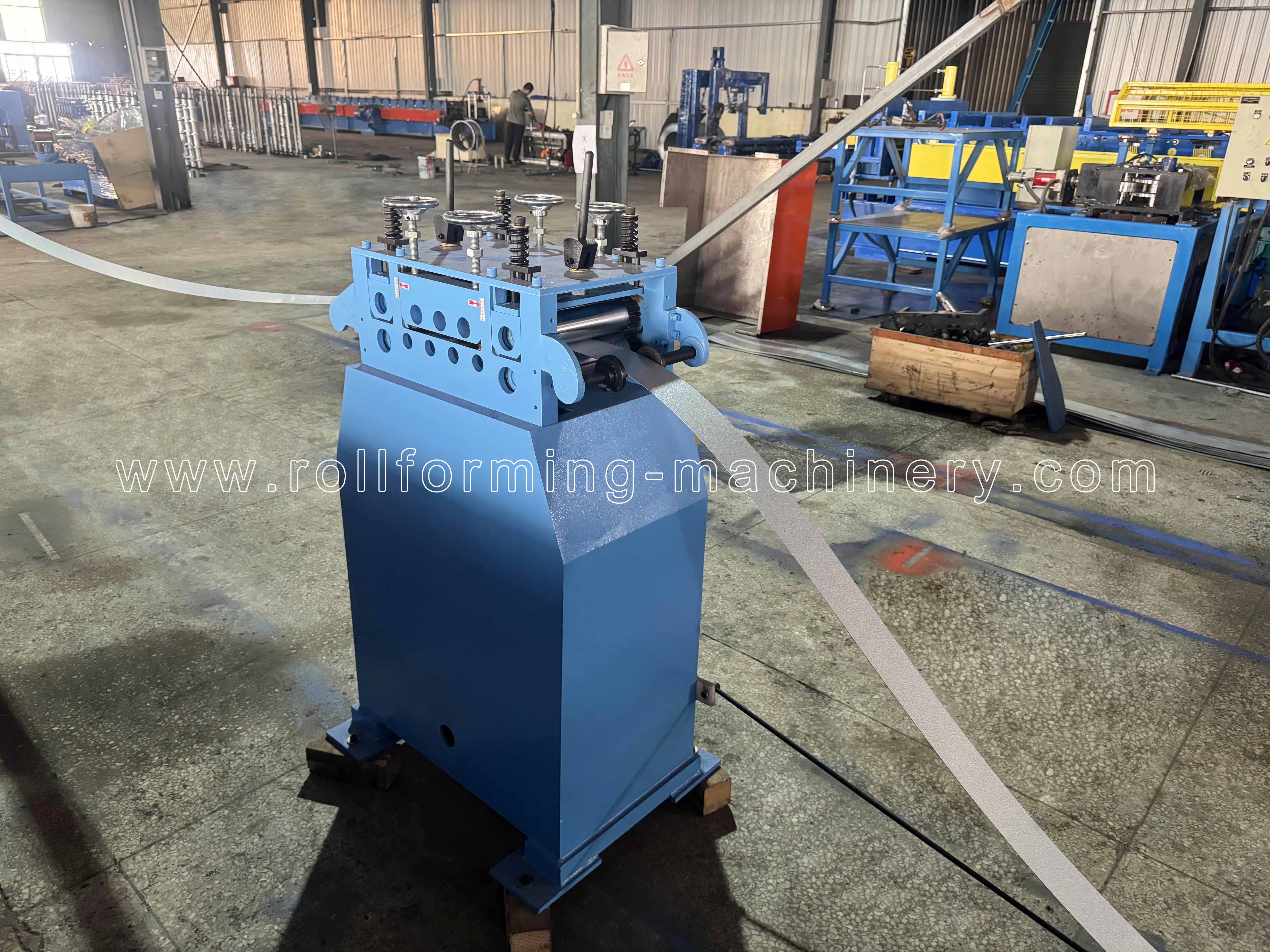 Dispositif de mise &agrave; niveau